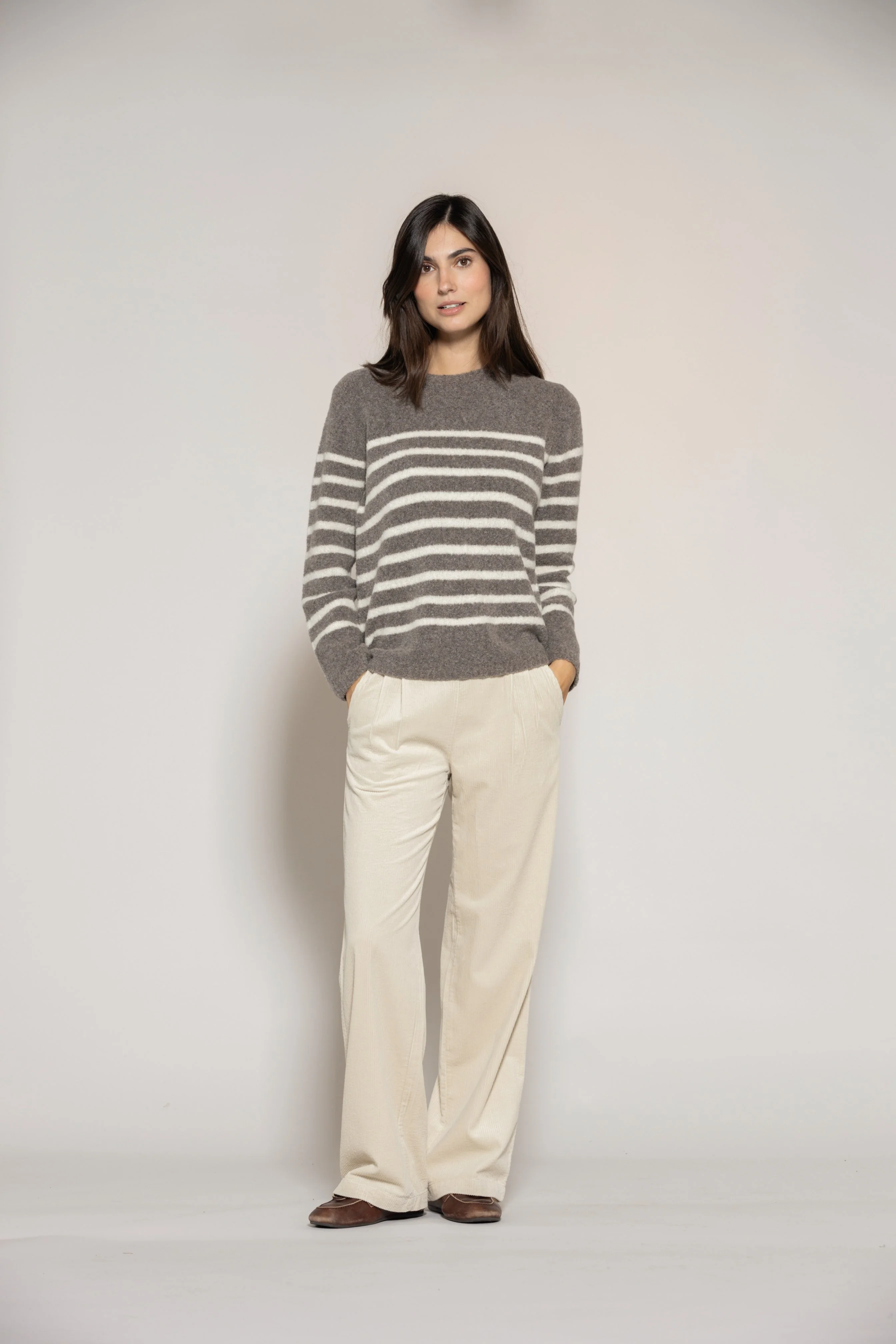 Fallula Bouclé Knit - Light Chocolate/Cream