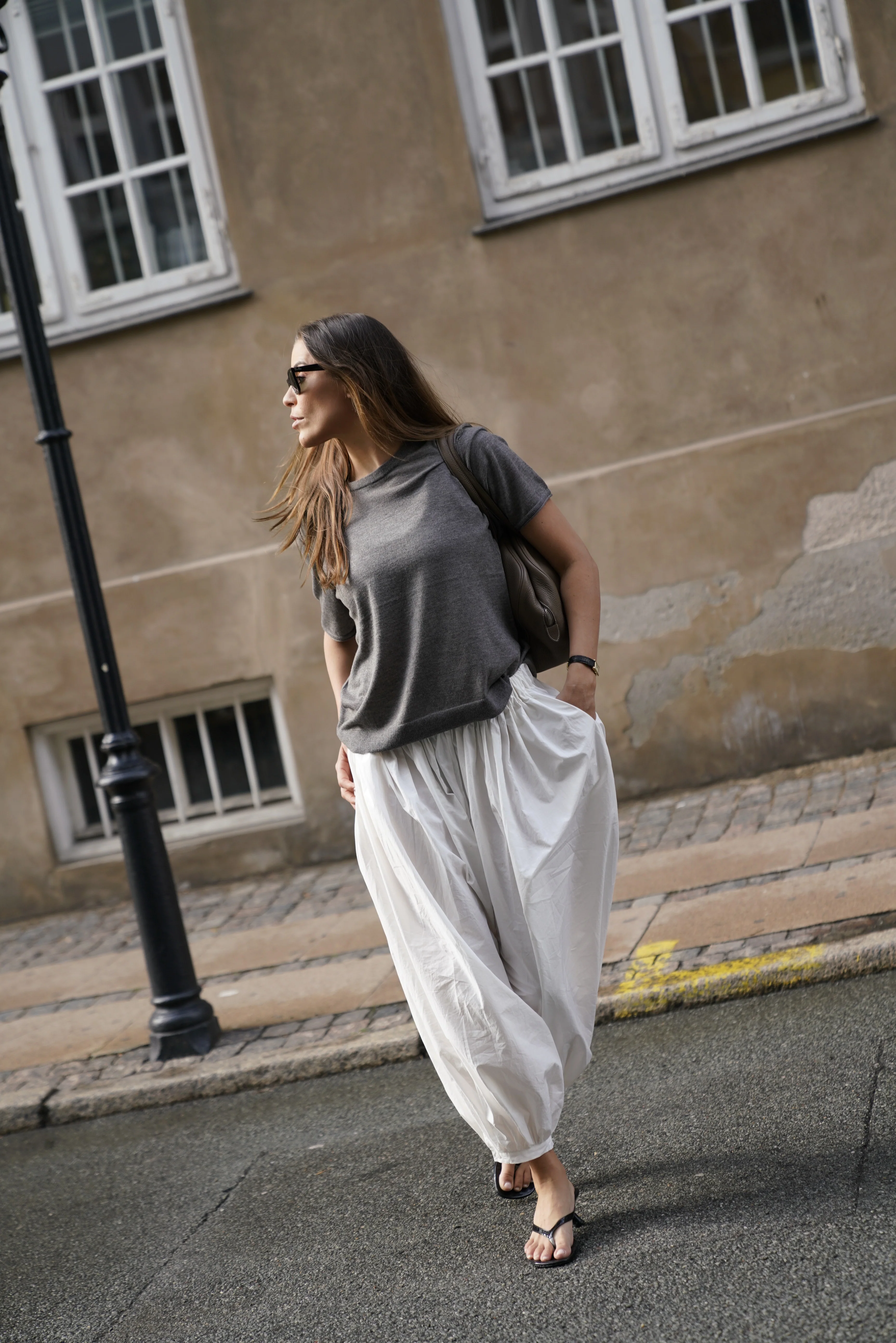 Fryd Light Merino Tee - Chocolate Melange - Image 4