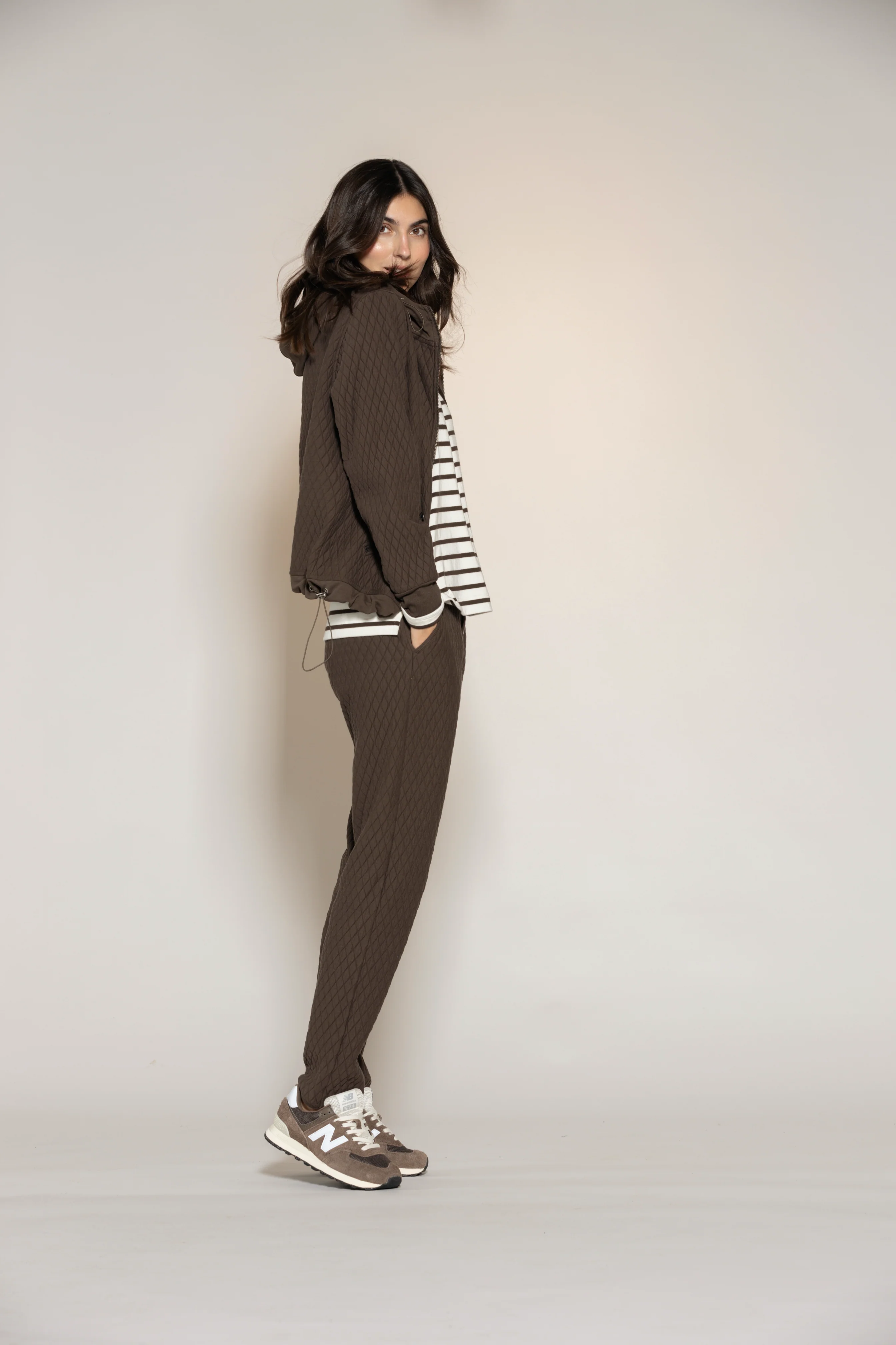 Gaja Quilt Hood Jck - Chocolate