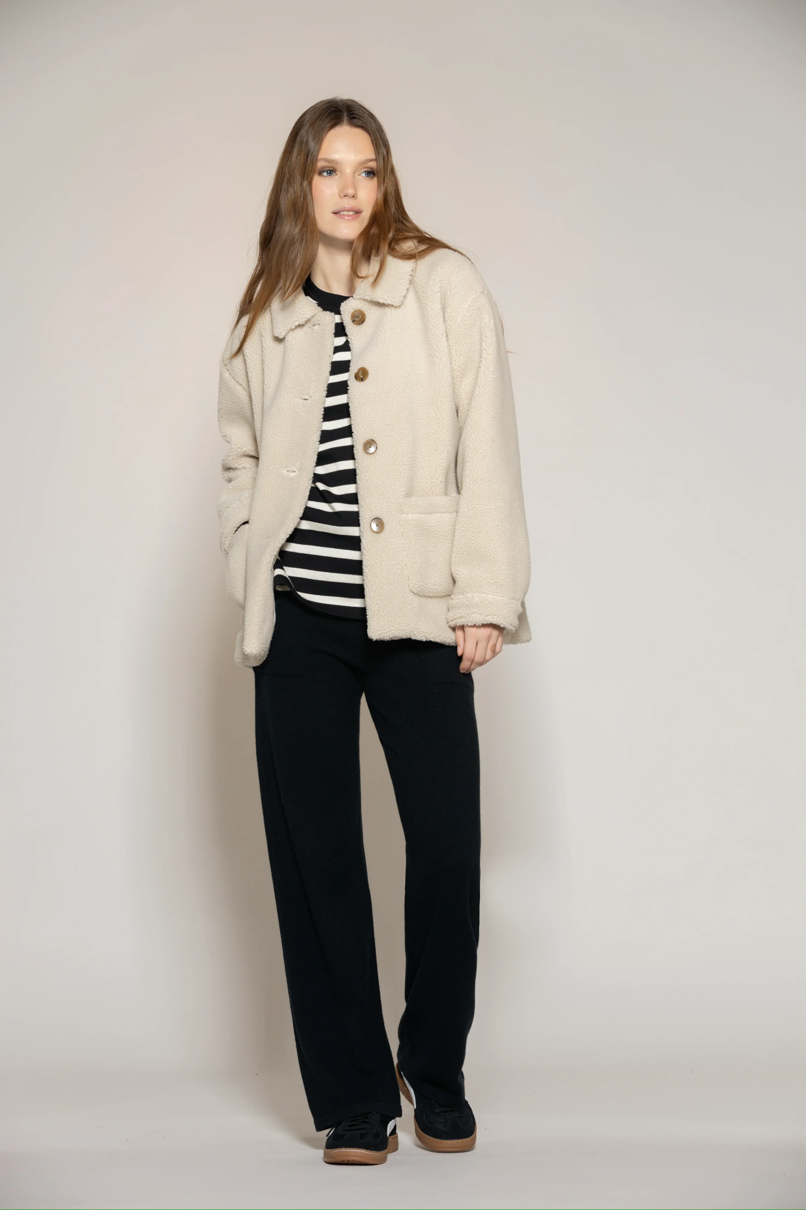 Goldi Big Blouse - Black/Ecru - Image 3