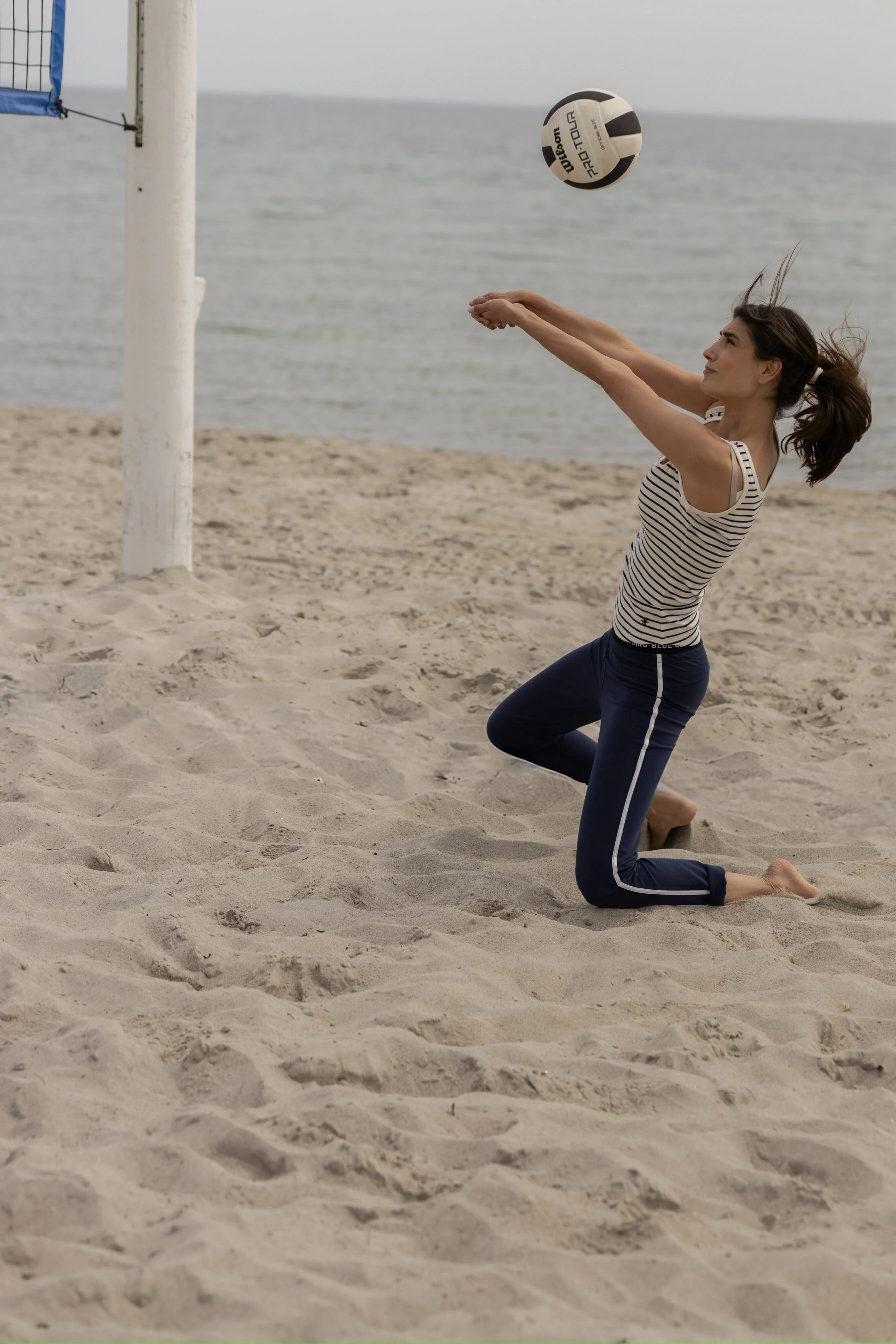 Jill Tights - New Navy - Image 3