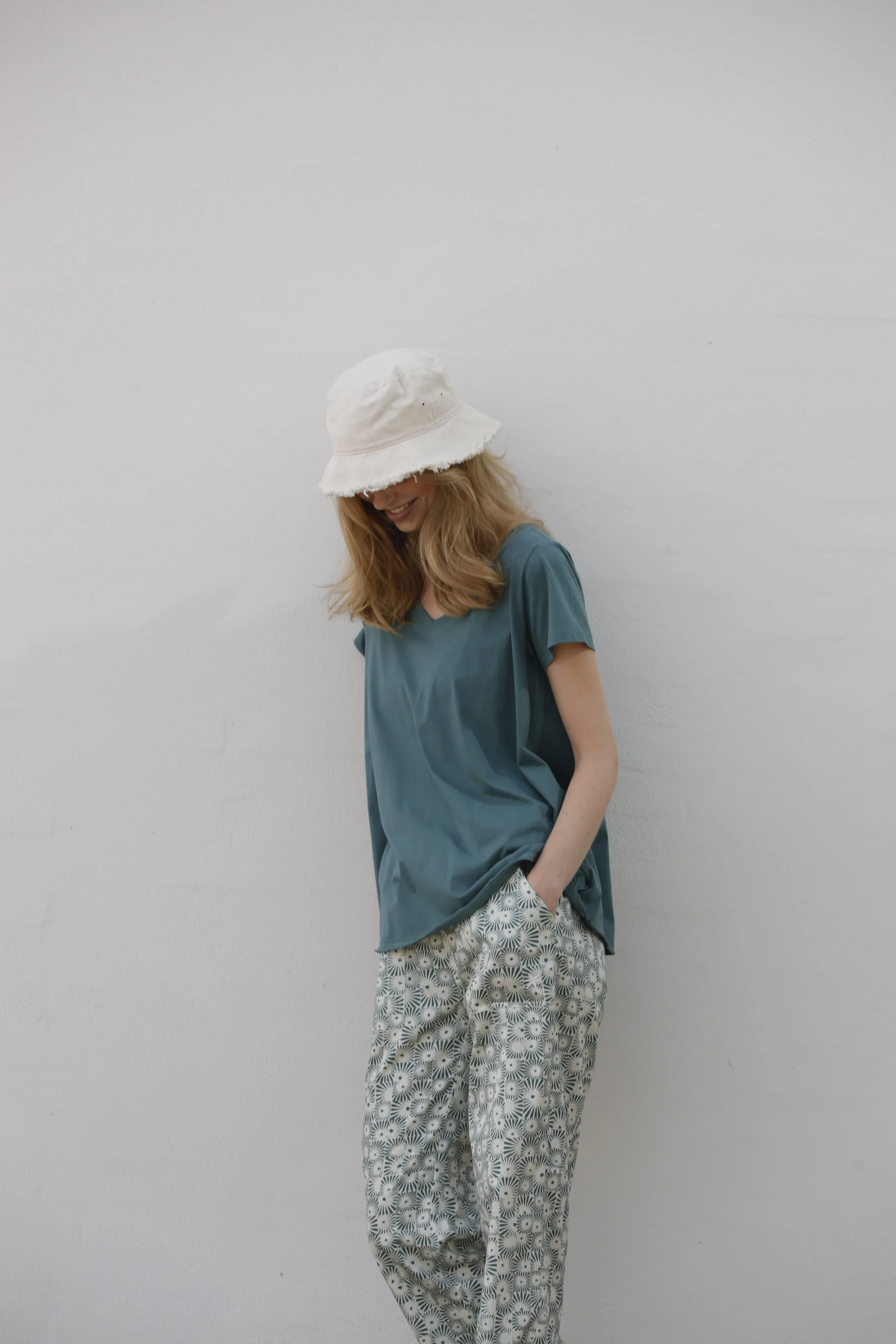 Jasmine Sunprint Trousers Deep Sea Ecru - Image 7